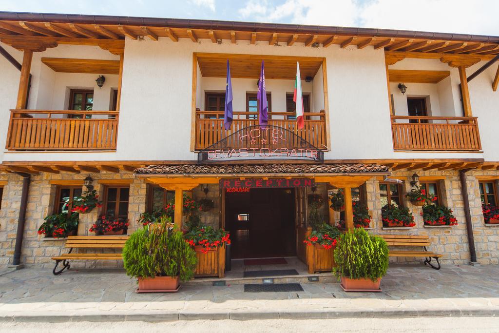 Hotel Sevastokrator Relax & Congress Arbanasi Exterior foto